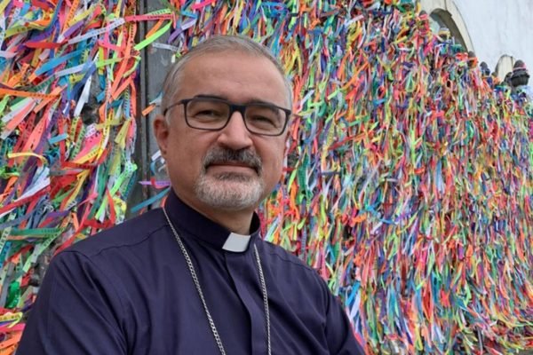 Progressista, novo bispo assume Arquidiocese de Goiânia