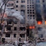 + Resumo e Últimas notícias: Ataque a prédio residencial em Kiev +