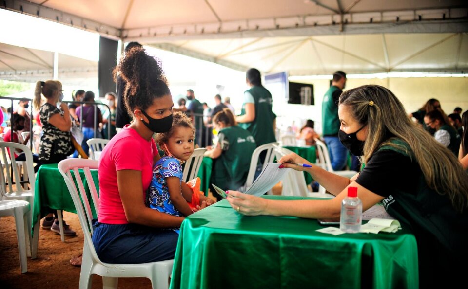 Mais mil cartões do Aluguel Social serão entregues em Aparecida