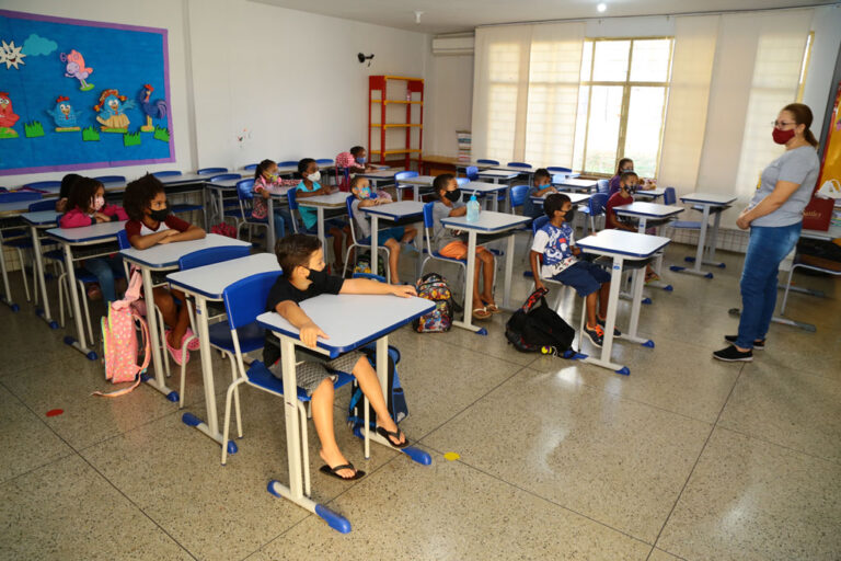 Educação de Aparecida convoca pedagogos do Processo Seletivo Simplificado