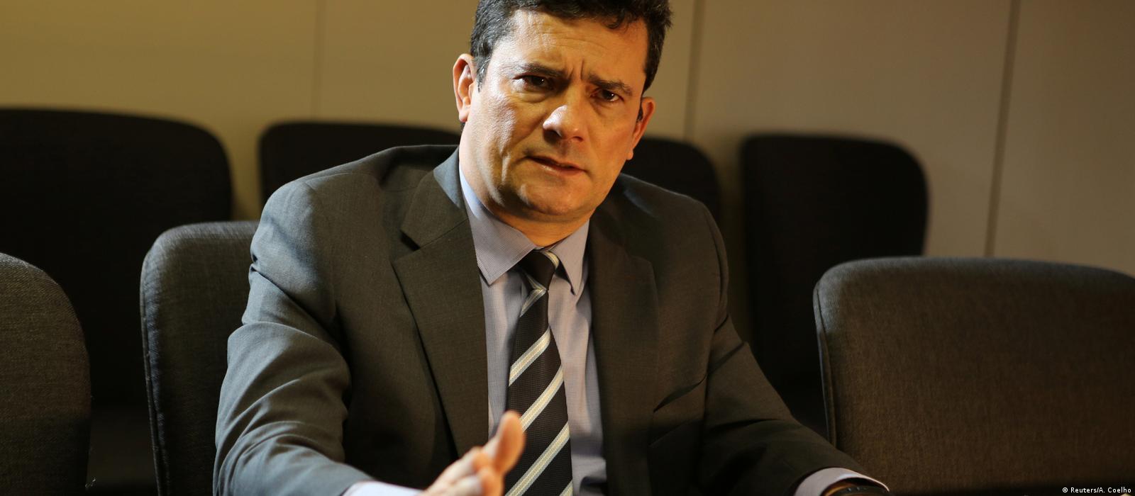 Sergio Moro abre mão de pré-candidatura à Presidência