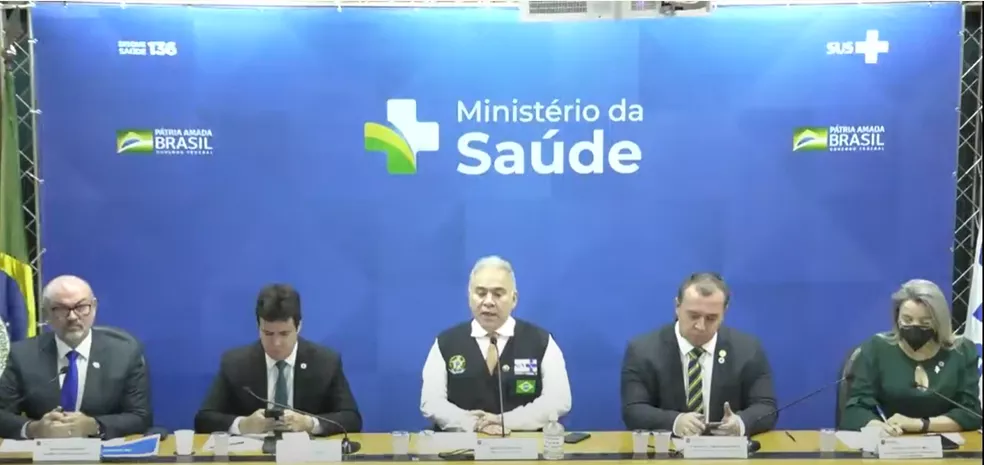 Governo anuncia fim da emergência sanitária por covid-19 no país