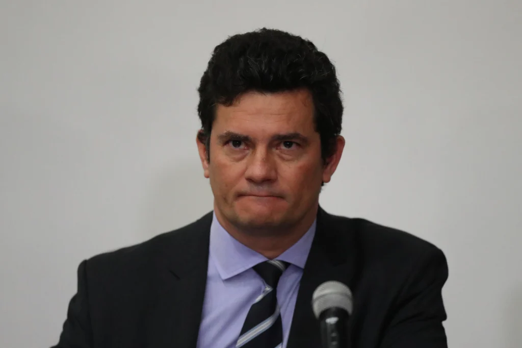 Moro diz abrir mão, neste momento, de disputar Presidência após se filiar à União Brasil