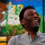 Pelé recebe alta do hospital Albert Einstein