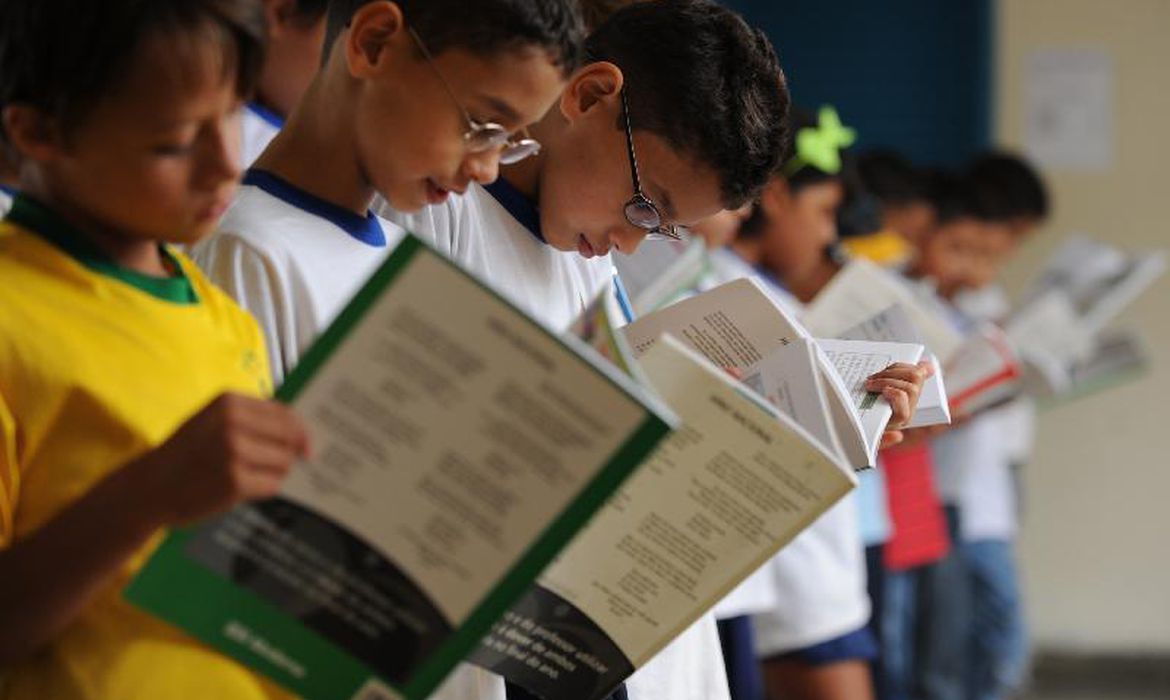 Ministério da Educação lança programa Primeira Infância na Escola