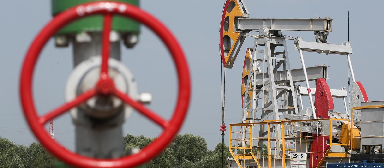 Países do G7 concordam em parar de comprar petróleo russo