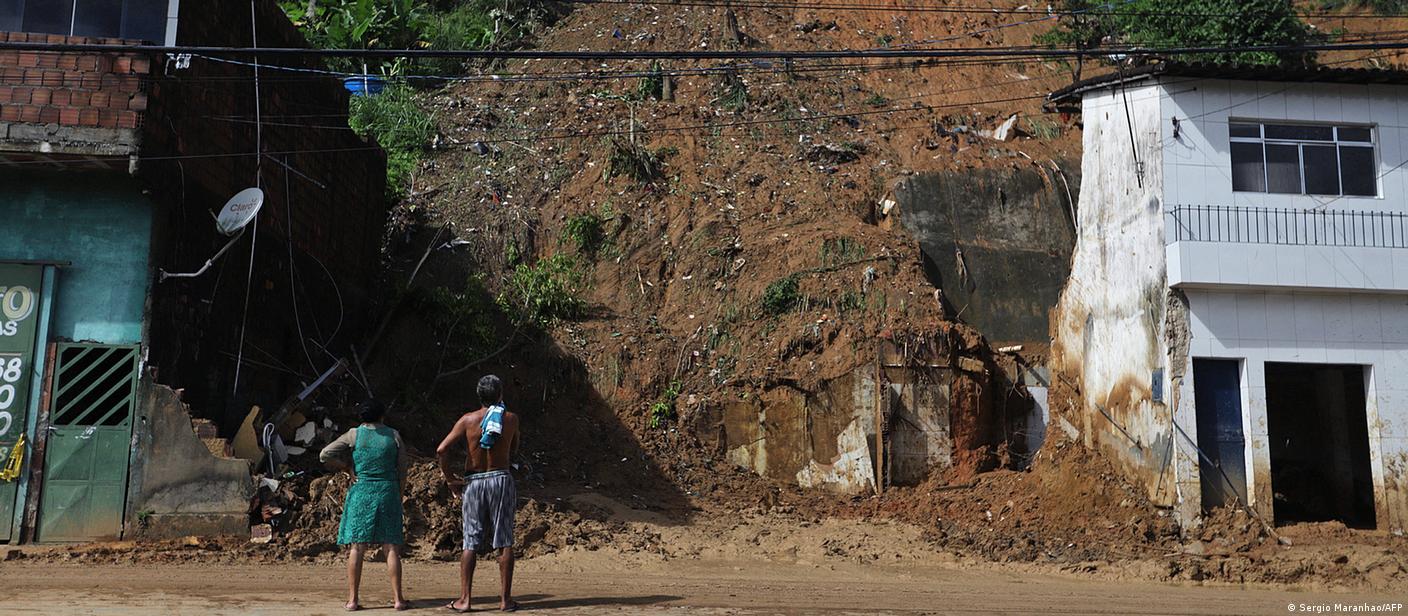 “Foi como um tsunami que arrastou tudo pela frente”