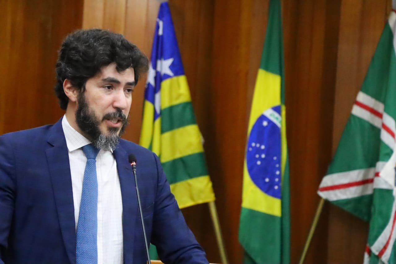 Secretário de Comunicação reafirma compromisso da Prefeitura de Goiânia com transparência em sessão, da Câmara de Vereadores, que homenageou jornalistas