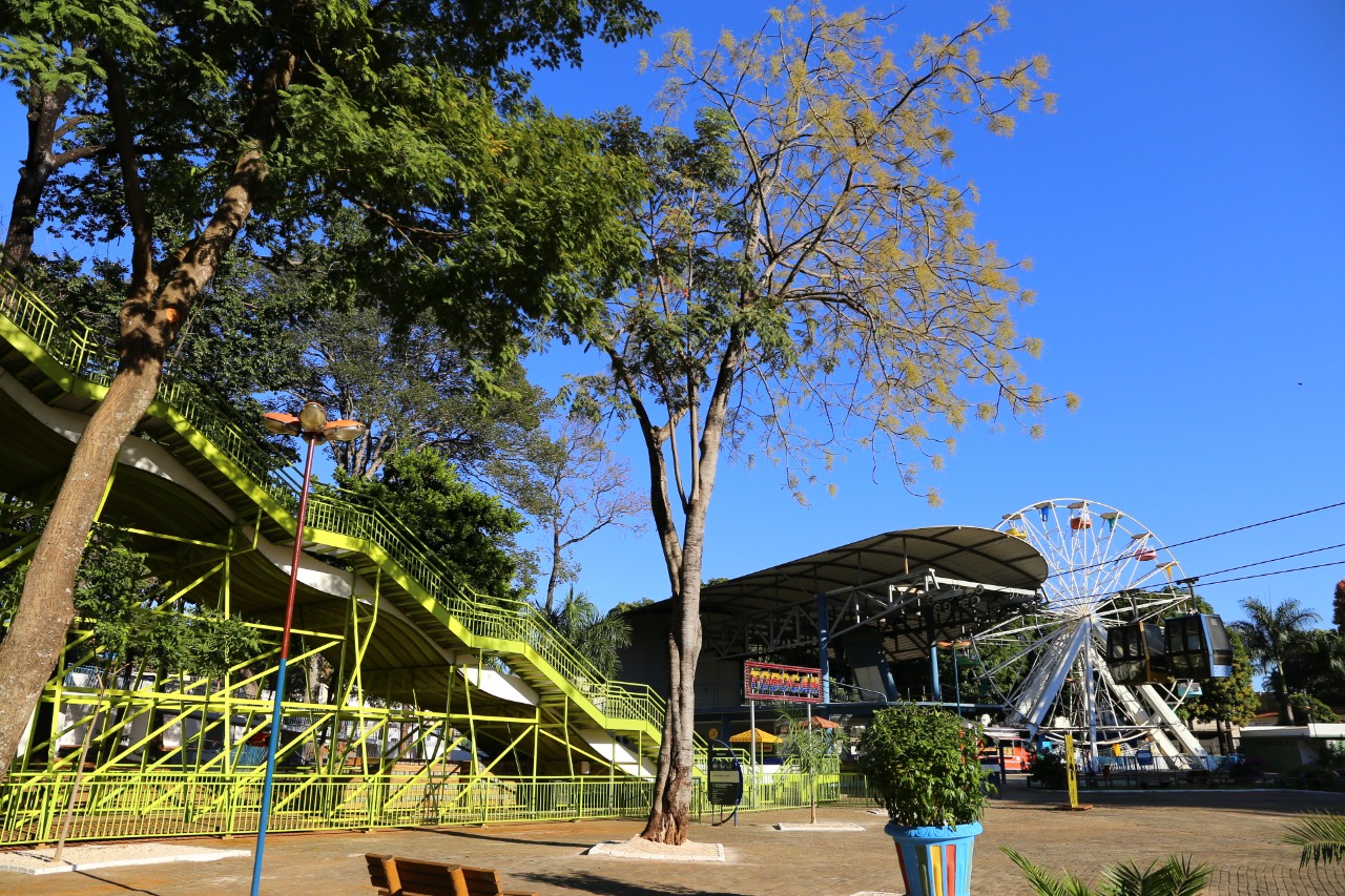 Decisão judicial, expedida nesta segunda-feira (20/06), mantém funcionamento do Parque Mutirama