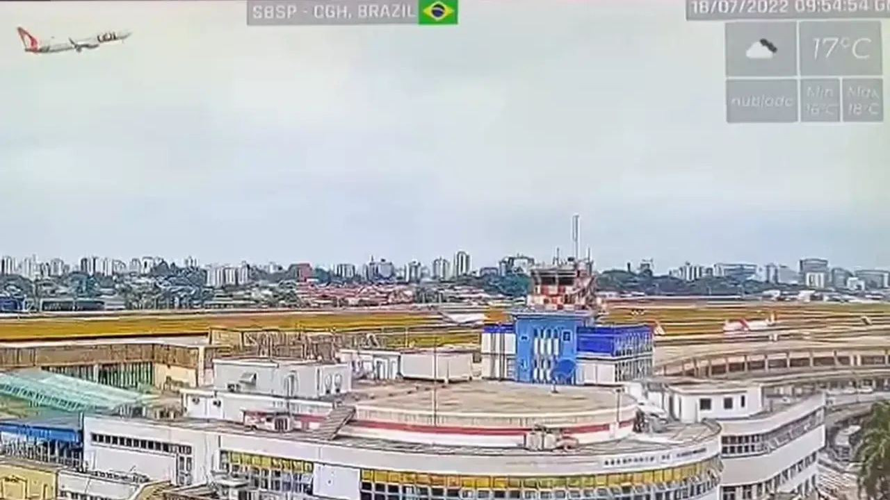 Avião da Gol arremete para evitar acidente no aeroporto de Congonhas