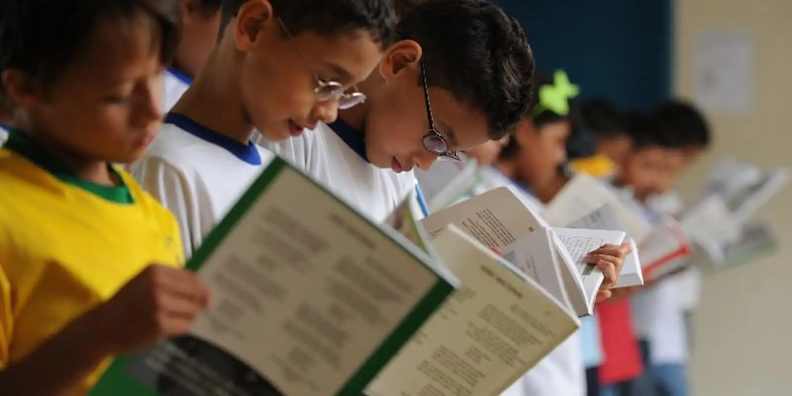 Curso ajuda professores a despertar interesse de crianças pelos livros