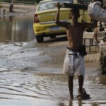 Drenagem inoperante retarda escoamento de águas na Baixada Fluminense