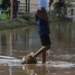 Especialistas alertam sobre risco de doenças trazidas por chuva forte