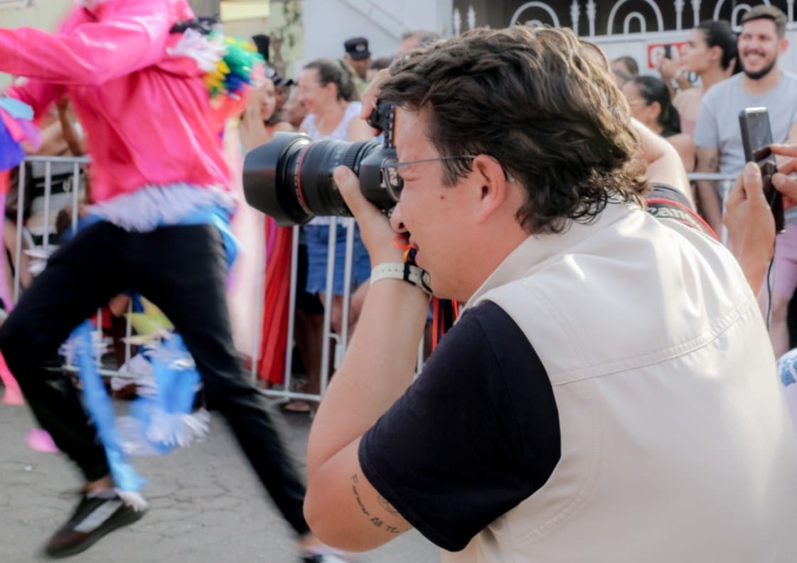 Goiás: Fotógrafo Lucas Machado trabalha em um novo documentário fotográfico sobre as Congadas de Catalão