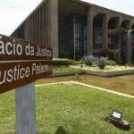 Lewandowski diz que vai dar continuidade ao trabalho de Dino no MJ
