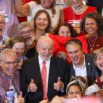 Lula: construção coletiva do novo PNE é conquista da democracia