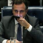 Pacheco pede lista de parlamentares monitorados pela “Abin paralela”