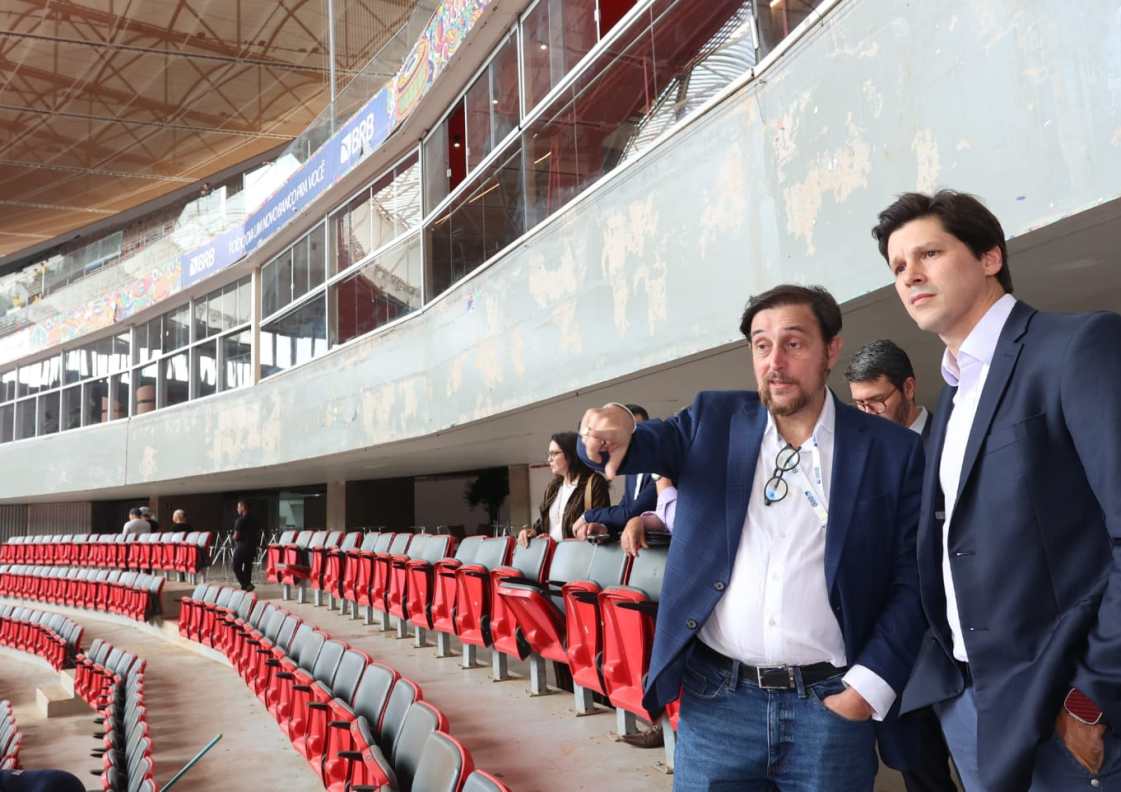 Reestruturação do Serra Dourada: Daniel Vilela realiza visita técnica ao Estádio Mané Garrincha