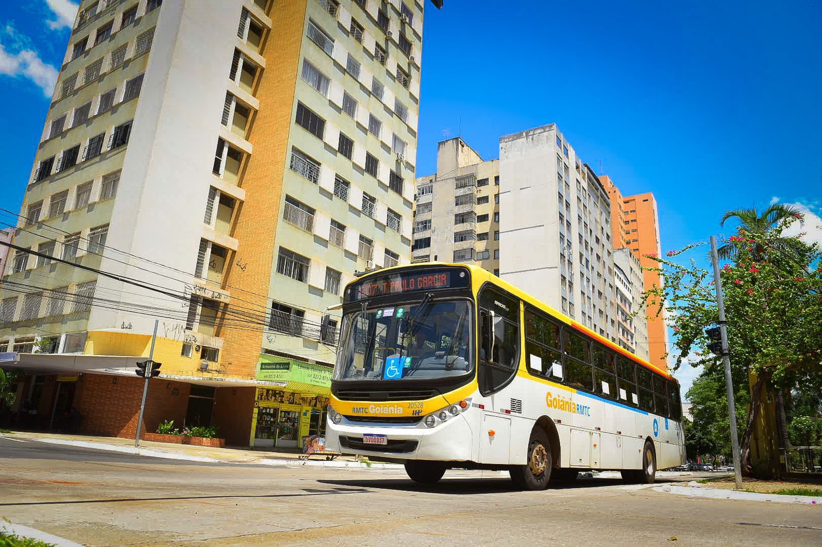 Ações de mobilidade priorizam atender usuários do transporte público em Goiânia