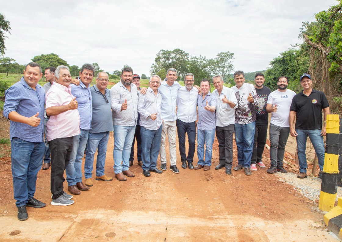 Corumbaíba: Prefeito Rodrigo Cebola entrega nova Ponte do Ribeirão São Jerônimo