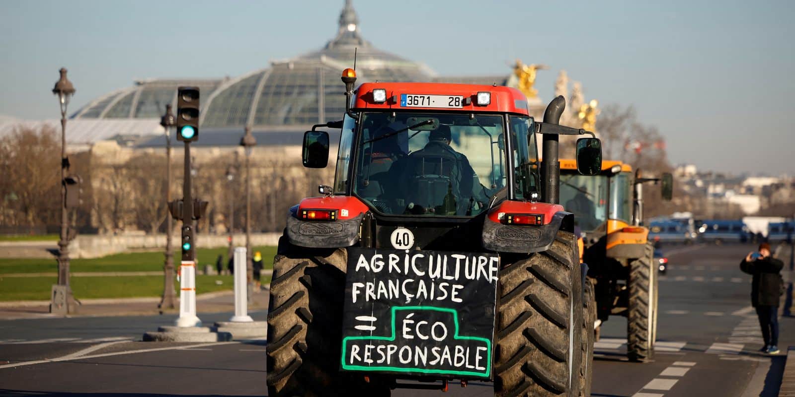 Protestos de agricultores se espalham pela Europa