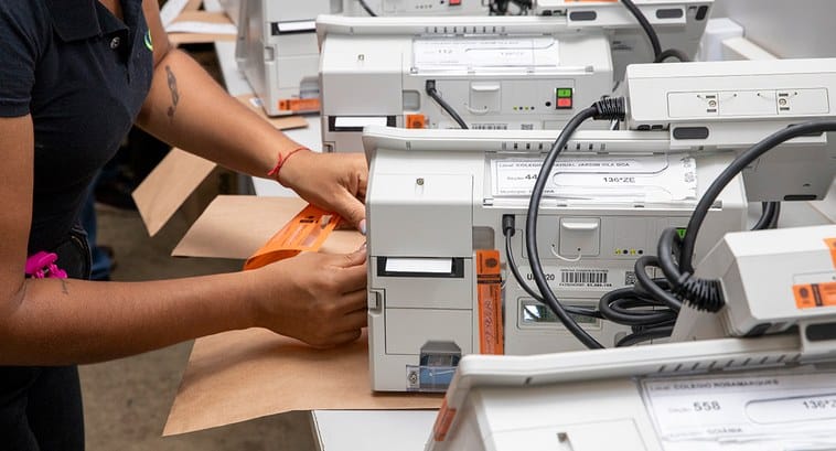 Carga e lacre das urnas eletrônicas têm início amanhã (26) em Goiânia