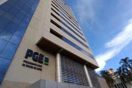 Estado de Goiás deixa de levar ao Judiciário dívidas tributárias de até R$ 500 mil e passa a priorizar medidas extrajudiciais para a cobrança