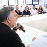 Mabel detalha pagamento a prestadores de serviços de saúde em reunião com representantes do setor