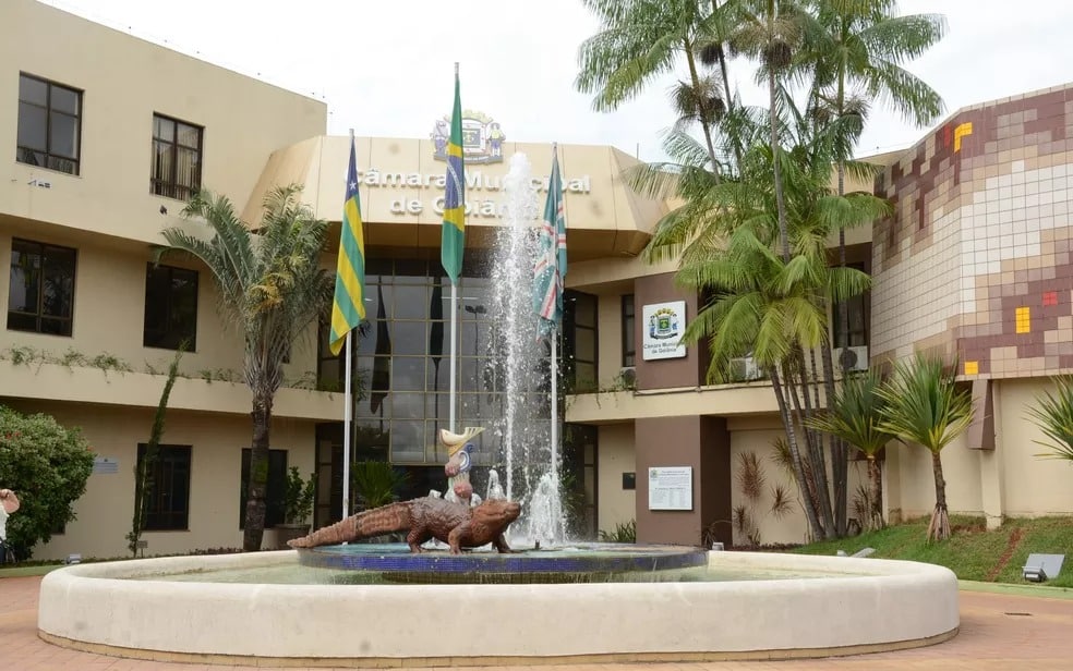 Disputas internas e ações judiciais acirram tensão na Câmara Municipal de Goiânia