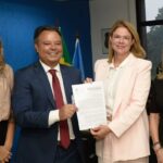 Governo de Goiás firma parceria inédita com a Polícia Federal para atendimento a imigrantes 