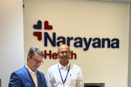Caiado firma parceria com hospital indiano referência em alta complexidade e baixo custo