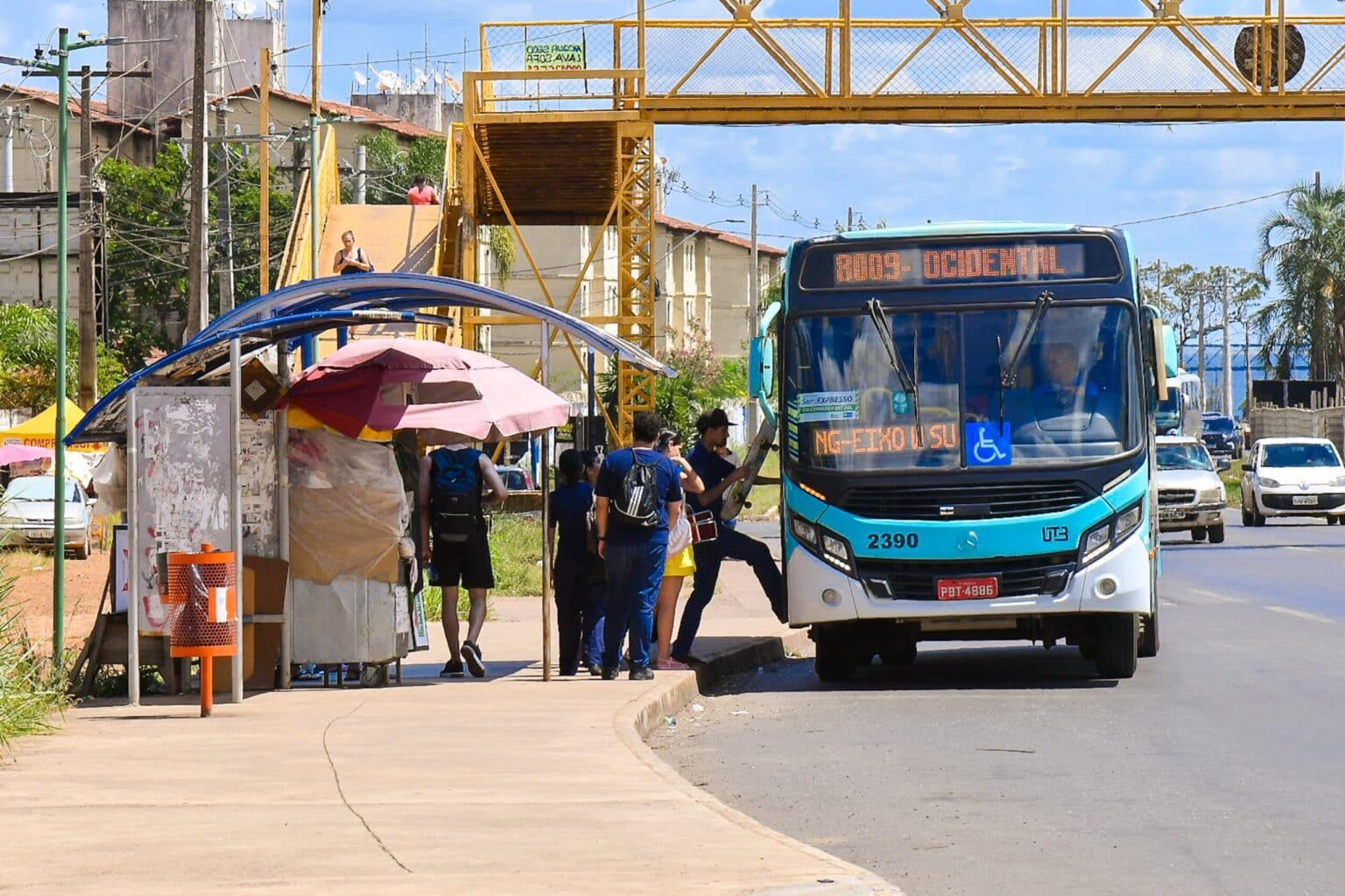 Governo de Goiás consegue suspender aumento das tarifas do transporte no Entorno do DF