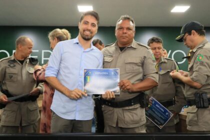 Prefeito de Valparaíso de Goiás participa de solenidade e destaca avanços na segurança pública