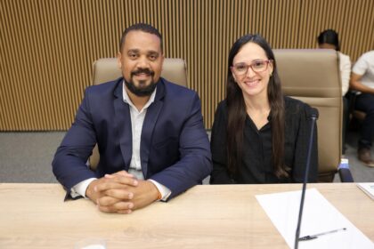 Rogério Almeida solicita vagas exclusivas para autistas e cobra mais acessibilidade em Aparecida de Goiânia