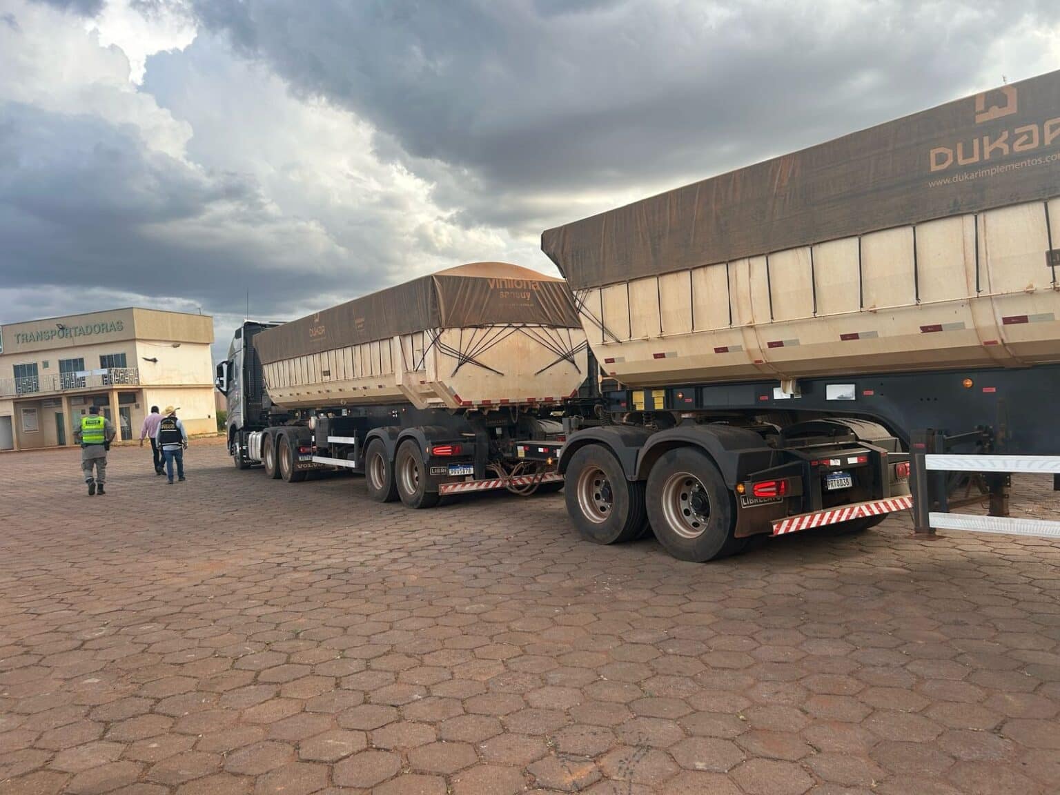 Fiscalização da Receita Estadual autua 11 mil toneladas de grãos sem notas