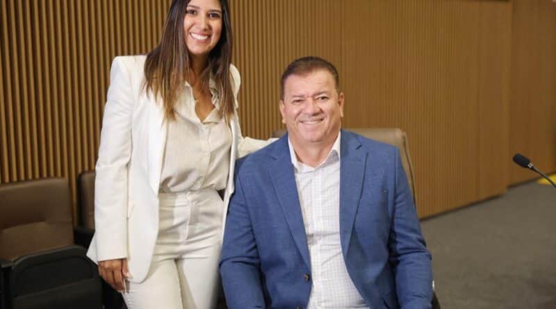 Presidente da Câmara Gilsão Meu Povo nomeia primeira mulher para a Procuradoria-Geral do Legislativo Municipal