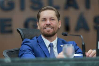 Presidente da Assembleia Legislativa de Goiás, Bruno Peixoto, reafirma compromisso com os trabalhadores e defende isenção do IPVA