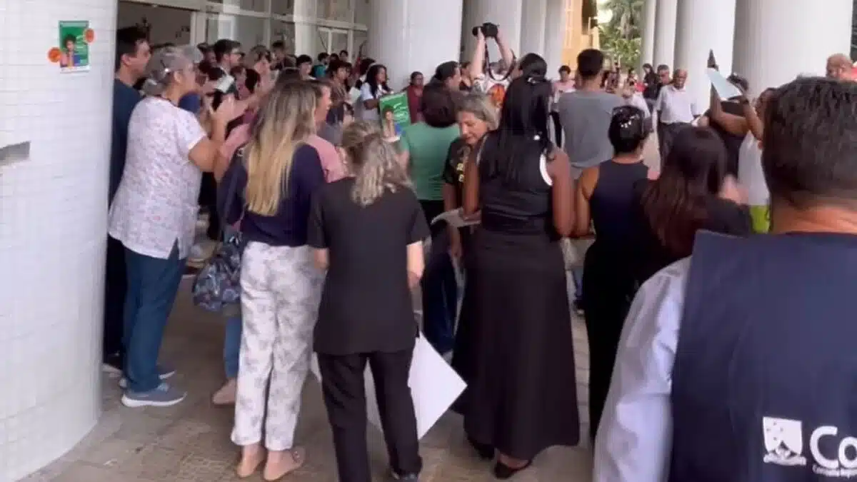 Médico do Hospital das Clínicas de Goiânia é denunciado por assédio moral contra equipe de enfermagem