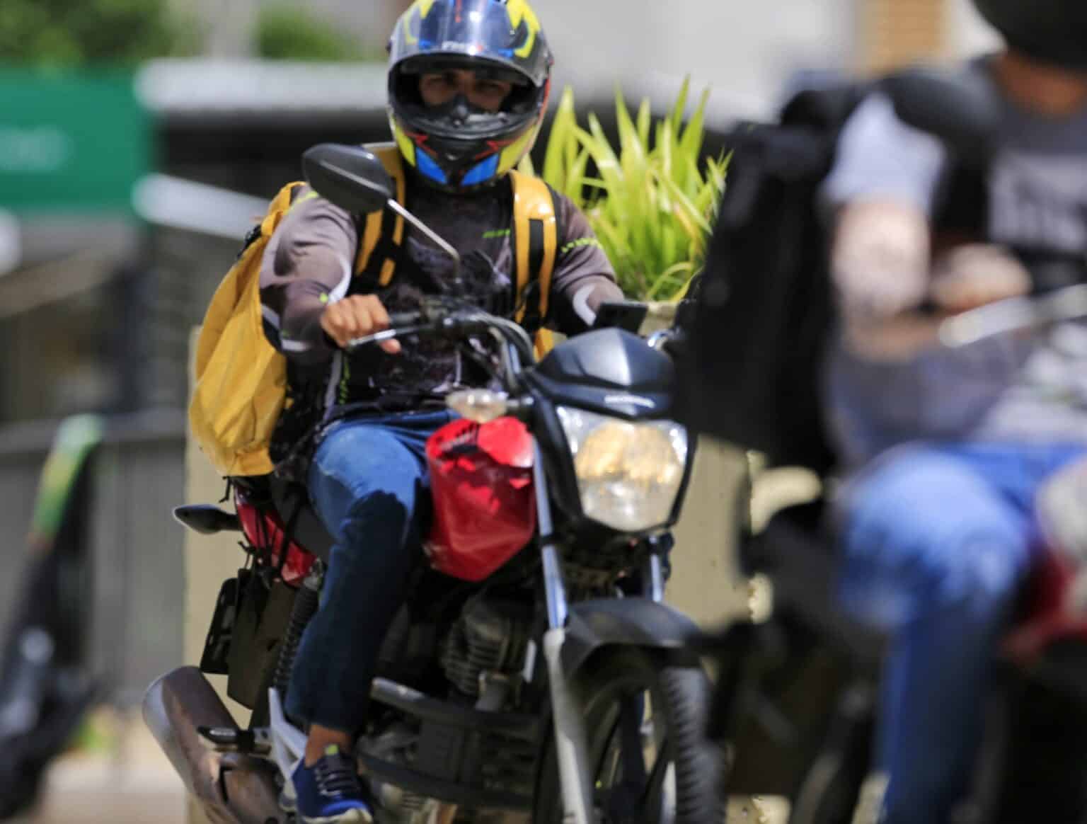 Caiado sanciona Lei que garante isenção de IPVA para mais de 370 mil motos em Goiás