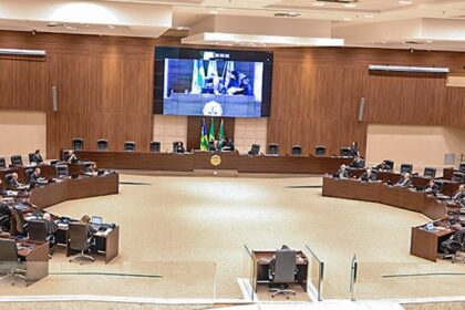 Magistrados são promovidos e removidos para comarcas de Goiânia e Aparecida de Goiânia pelo TJGO