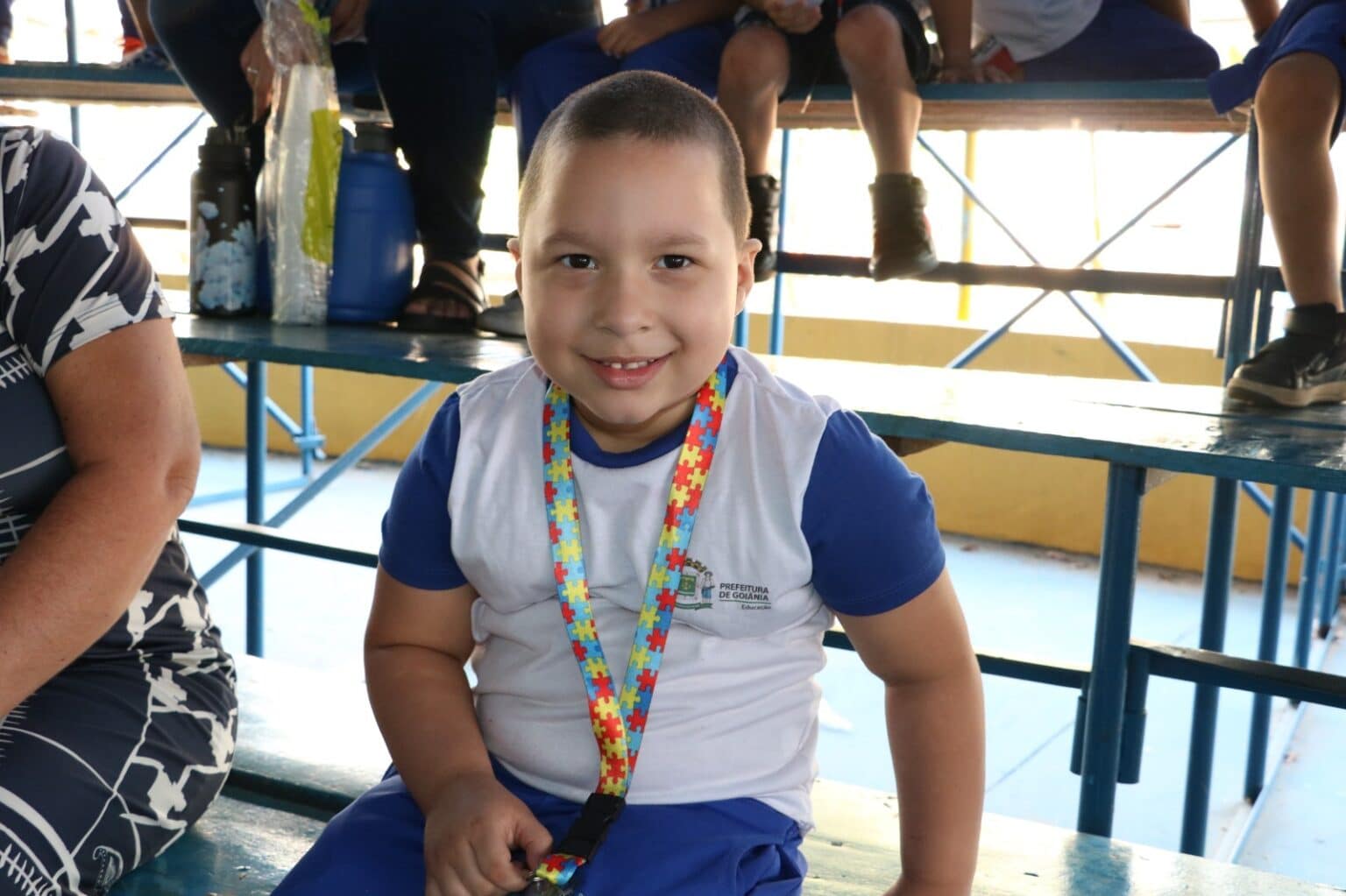 Educação de Goiânia promove Campanha Vista Azul pela conscientização do autismo
