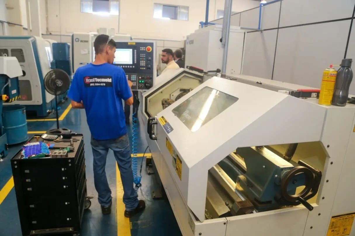 Goiás atraiu R$ 12,6 bi de investimentos com 38,3 mil novas empresas em 2024