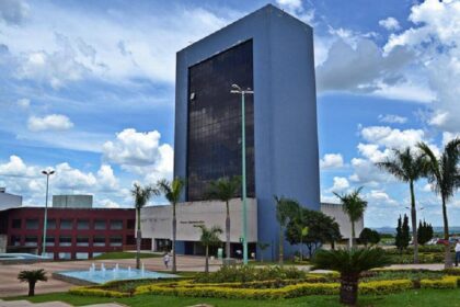 Saúde paga mais de R$ 235 milhões em dívidas deixadas pela gestão anterior