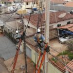 Manutenção na rede elétrica: Equatorial Goiás realizará desligamentos programados em Valparaíso e outras regiões