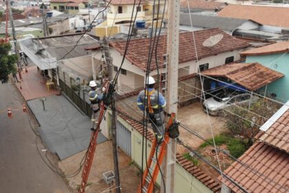 Manutenção na rede elétrica: Equatorial Goiás realizará desligamentos programados em Valparaíso e outras regiões