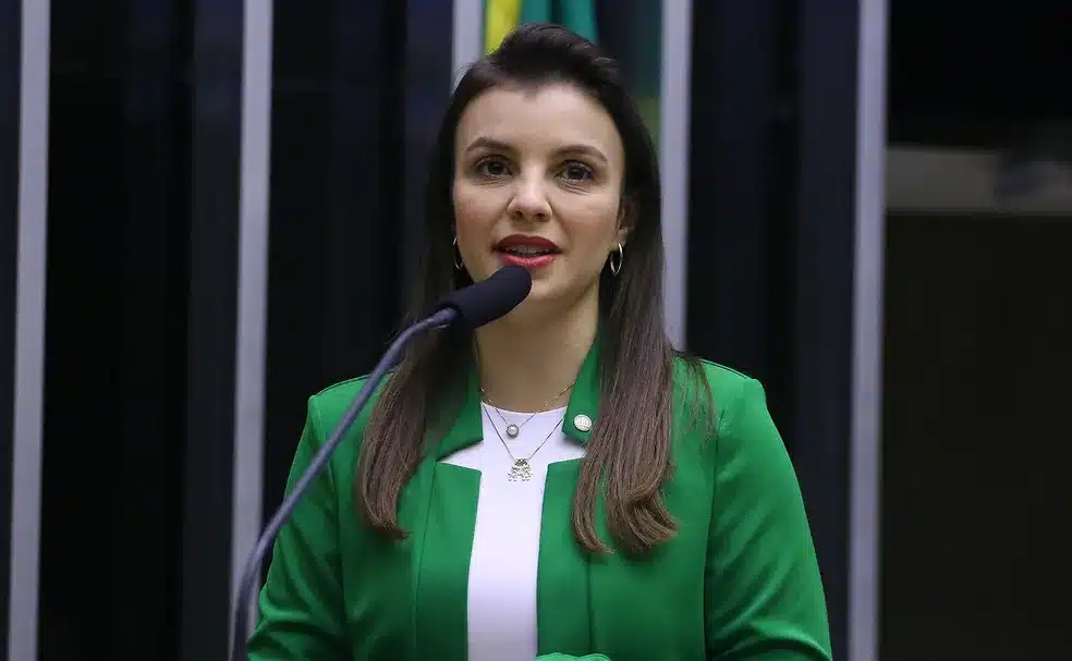 Ex-marido de Marussa Boldrin deve processá-la por descumprimento de medida protetiva