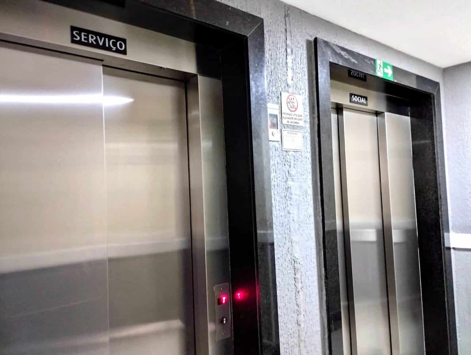 Goiânia proíbe uso das expressões “elevador social” e “elevador de serviço” em prédios privados
