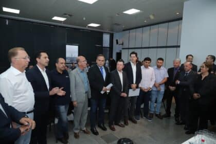 Vilela, Mabel, Daniel e deputados articulam medidas para destravar obras do Anel Viário