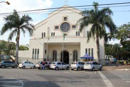 Câmara vota reajuste para professores e bônus a servidores da Educação durante celebração dos 215 anos do bairro Campinas