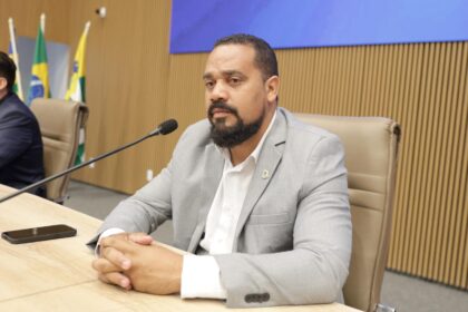 Vereador Rogério Almeida solicita revitalização de bosque no Colina Azul, em Aparecida de Goiânia